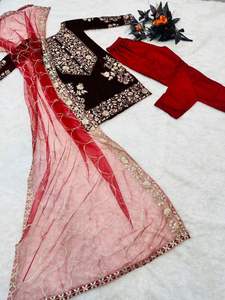 Ensemble Kurta et pantalon en velours prêt-à-porter pour les fêtes, avec une belle broderie sur le dupatta, tenue de mariage entièrement cousue - Product Image 4