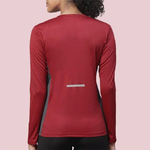 T-shirt de fitness de haute qualité pour femme-Tissu doux et anti-humidité-Idéal pour l'entraînement, la course et l'utilisation quotidienne - Product Image 6
