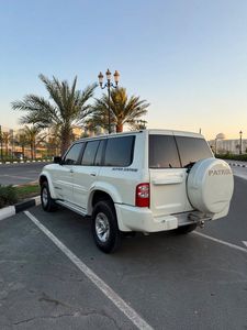นิสสัน ปาโทรล ซาฟารี 4800 VTC SUV สีขาว ปี 2011 รถกระบะแบบออฟโรดมือสอง |   พร้อมส่งออก - Product Image 6