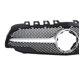 Mascherina Anteriore Mercedes Classe A (W177) A1778880000 (18>) - Product Image 5