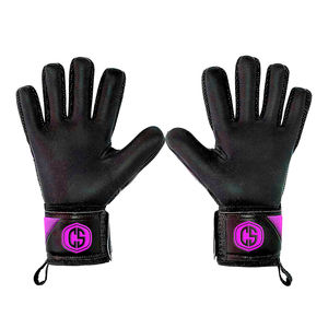 Guantes de Portero Transpirables de Alta Gama en Negro y Amarillo, con Látex en el Dorso y Corte de Dedos Enrollados para Entrenamiento al Aire Libre y Competición - Product Image 3