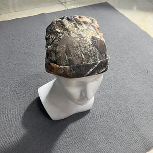 Gorro de Punto Acrílico de Alta Calidad, Bordado a Mano, Impresión Digital, Transpirable e Impermeable, Moderno, Unisex, Escena de Playa de Invierno - Product Image 5