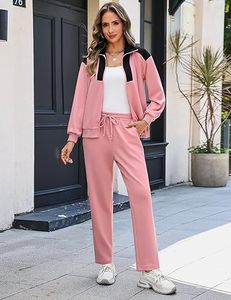 ชุดวอร์มผู้หญิงแบบ 2 ชิ้น ผ้าเนื้อหนา ปักลาย สำหรับฤดูหนาว พร้อมกางเกงขายาวทรงกระบอกเข้าชุด - Product Image 6