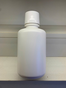 Envase de PET de Cuello Alto de 100 ml con Etiqueta Personalizada de Fábrica Pavico Vietnam, para Líquidos Farmacéuticos, Químicos y de Laboratorio, con Pulverizador - Product Image 6