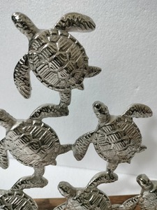 Pièce maîtresse décorative créative en bois et en métal tortue Décoration de maison de Noël moderne pour affichage mural et de bureau de table - Product Image 3