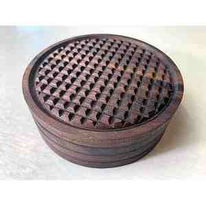 Posavasos redondos de madera de nogal personalizados Diseño hecho a mano Exportador indio Nuevo estilo Calidad superior - Product Image 3