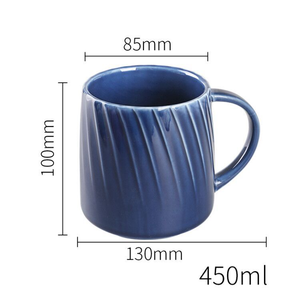 Taza navideña de cerámica en relieve de estilo europeo con diseño multicolor para regalos de vacaciones - Product Image 5