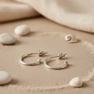 Pendientes de Aro Geométricos con Diamantes en Oro Rosa con Baño de Rodio para Mujer, Modernos y Religiosos para Uso Diario - Product Image 1