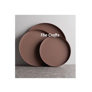 Ensemble de 3 plateaux de service ronds en bois et en métal pour la cuisine des hôtels - Product Image 4