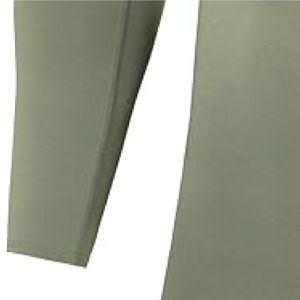 Sublimación personalizada Impreso Quick Dry Men Rash Guard en logotipo personalizado MMA Training Rash Guard - Product Image 5