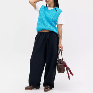 Vêtements de sport pour femmes personnalisés, pantalons de survêtement amples de haute qualité avec bordures, pantalons de survêtement surdimensionnés pour femmes - Product Image 2