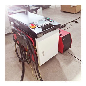 Máquina de limpieza de óxido de alta calidad 1.5KW 2KW para eliminación de recubrimiento de pintura de óxido Limpiador láser - Product Image 5