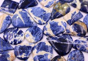 Cabujones sueltos de sodalita natural, piedras preciosas de tamaño libre para venta al por mayor - Product Image 2