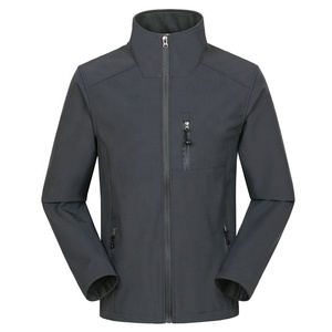 Vestes Soft Shell Unisexe Personnalisées pour Hommes et Femmes Vente en Gros Coupe-Vent Imperméable et Respirant Doublure Polaire Chaudes pour l'Hiver - Product Image 6