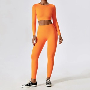 Tessuto di bambù Activewear allenamento Yoga Set abbigliamento sportivo da donna abbigliamento da palestra Fitness manica lunga <span class=keywords><strong>Leggings</strong></span> tute sportive