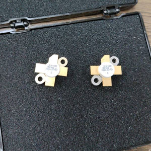 Nuevo Stock Original de Chips ICs Electrónicos Integrados MRF426 SMD Componentes Circuito Condensadores Resistencias Cristales Diodos BOM - Product Image 1