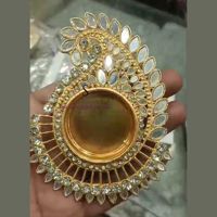Bougeoir traditionnel Vintage classique en métal chauffe-plat avec support de forme florale en pierre de miroir pour la décoration festive de Diwali