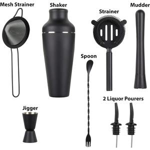 Ensemble de shakers à cocktail en acier inoxydable avec base et couvercle en bois élégants pour mariages et événements spéciaux - Product Image 4