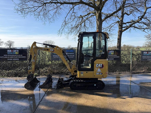 Nouveau modèle 302.7 Mini-excavatrice sur chenilles verte, équipement de construction avec moteur et propulseur, moment de charge élevé 99 kg - Product Image 3