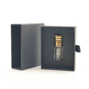 Emballage de boîte de parfum en papier élégant imprimé avec logo personnalisé boîte de parfum blanche à couvercle supérieur magnétique avec bouteille - Product Image 3