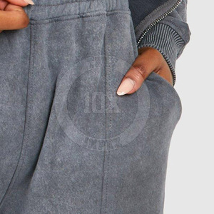 Commande en gros de survêtements pour femmes, lavage à l'acide, deux pièces, pour femmes, style streetwear, survêtement minimaliste à lavage à l'acide - Product Image 6