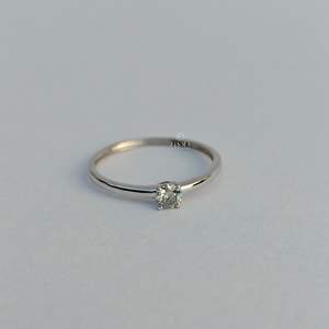 Anillo de Diamantes Naturales de Oro Sólido de 14K y 18K de Alta Calidad |   Joyería Fina de Lujo |   Anillo de Compromiso Minimalista con Diamante Real Certificado - Product Image 1