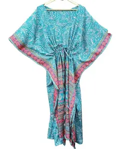 Nueva llegada Impreso Kaftan de seda Estilo casual Tallas grandes Maxi Vestido Antiarrugas y transpirable Resort Wear para mujeres