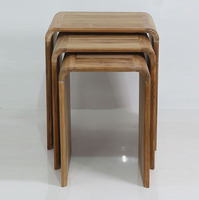 Ensemble de tables basses gigognes modernes en teck naturel pour salon et hôtel - Mobilier de salon