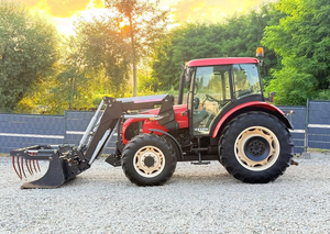รถแทรกเตอร์ ZETOR PROXIMA 7441 ขับเคลื่อน 4 ล้อ แบบเกียร์ พร้อมปั๊ม ราคาประหยัด เหมาะสำหรับงานเกษตร - Product Image 5