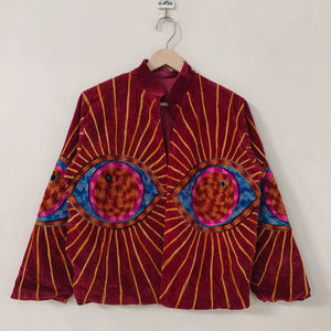 Chaqueta Suzani de Terciopelo con Bordado de Ojo, Abrigo Bohemio Hecho a Mano, Chaqueta Suzani de Terciopelo Hecha a Mano con Motivo de Ojo - Product Image 1