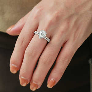 925 Plata incolora Moissanite pera corte Halo nupcial conjunto deslumbrante anillos para novias - Product Image 5