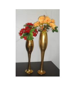 Vase à fleurs moderne en métal doré de 8 pouces Pot de fleurs en aluminium moulé de meilleure taille pour la décoration intérieure pour la chambre à coucher, les vacances de Noël - Product Image 4