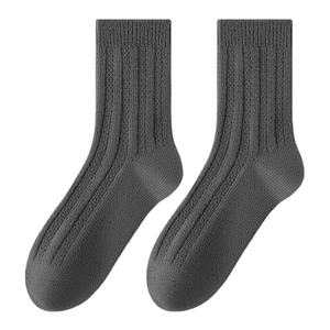 Calcetines de Invierno para Mujer, Transpirables, Suaves y Cálidos, de Spandex/Poliéster, de Alta Calidad OEM, de Secado Rápido para Uso Diario - Product Image 1