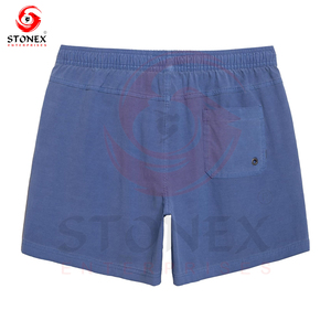 Short coupe-vent d'été décontracté pour hommes en polyester avec taille élastique et poches de couleur unie orange pour un usage quotidien - Product Image 4