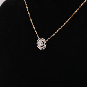 จี้ทองคำเปลว10KT สง่างามพร้อม1.00CT กลมตัดห้องปฏิบัติการปลูกเพชรของขวัญที่สมบูรณ์แบบสำหรับช่วงเวลาสำคัญพิเศษ - Product Image 3