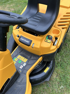 ขายเหมือนใหม่! เครื่องตัดหญ้าแบบนั่งขับ Cub Cadet XT1 LT46 LR2 ขนาด 46 นิ้ว 23 แรงม้า รุ่น Enduro Series ใช้แก๊ส  ใช้งานมาเพียง 26.7 ชั่วโมง สภาพเหมือนใหม่ - Product Image 4