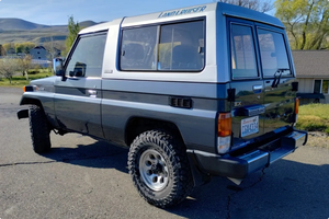 DRIVE - Véhicule d'occasion conduite à gauche |   Conduite à droite |   TOYOTA LAND CRUISER HZJ73 ZX 5 vitesses de 1991 - Product Image 3