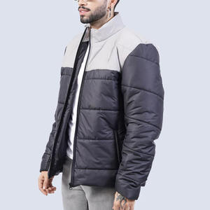 Veste d'hiver camouflage épaisse et chaude, ample et sans manches unisexe avec logo sur le devant - Product Image 3