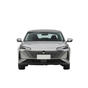 Voiture d'occasion Eado Plus 2024 Changan, berline à essence à traction avant, conduite à gauche, voiture chinoise - Product Image 1