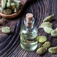 Oléorésine de cardamome verte pure | Oléorésine d'épices aromatiques pour aliments, boissons, parfums et arômes | Fournisseur en gros en vrac