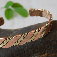 Bracelet en cuivre élastique en polyester personnalisé, fait main, gaufré, promotionnel, de style mode, avec logo personnalisé, par Antique Creations - Naturel