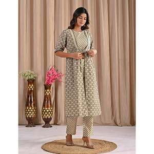 ชุดเซ็ตเสื้อคลุมไหล่ผ้าฝ้ายพิมพ์ลายสีเทา พร้อมกางเกงขาสั้น 2 ชิ้น สำหรับใส่ทุกวัน ไซส์ XS ตกแต่งด้วยลูกไม้ แขนสามส่วน เหมาะสำหรับฤดูร้อน - Product Image 5