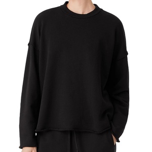 Sweat-shirt décontracté en maille à col rond pour femme, de haute qualité, design uni teint, logo frontal, mélange de coton, idéal pour l'hiver - Product Image 6