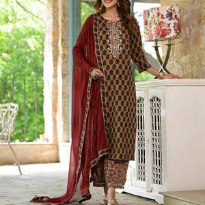 Salwar Kameez de Algodón Estampado al por Mayor |   Ropa Étnica Formal para Mujer India con Dupatta |   Conjunto Kurta de Corte Recto con Bordado Zardozi - Product Image 1