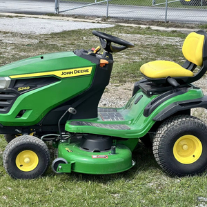 2023 Tondeuse à gazon John Deeres S240 - Product Image 6