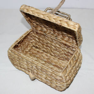 Panier de rangement en jacinthe d'eau tissé à la main, écologique, avec poignée et fermeture sécurisée du couvercle, pour la maison et le bureau - Product Image 4