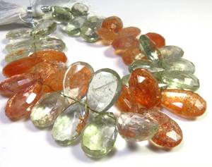 Perles de pierre de soleil verdâtre 12.5-17.5mm perles de poire à facettes naturelles 7 brins de pierres de soleil africaines multiples pierres précieuses en vrac - Product Image 3