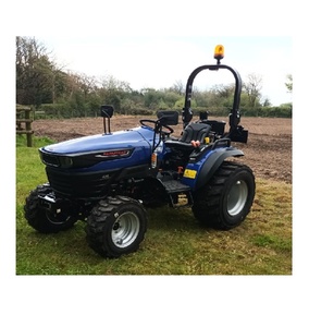 Tractor Agrícola Compacto Versátil Farmtrac Ft26m con Tracción en las 4 Ruedas, Dirección Asistida y Motor de 35HP en Venta - Product Image 2