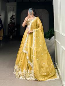 Georgette lehenga choli ชุดปาร์ตี้สำหรับผู้หญิงอินเดียและปากีสถานปักลวดลายลวดลายสีเหลือง - Product Image 4