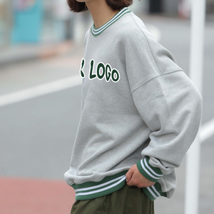 เสื้อสเวตเตอร์คอกลมสำหรับผู้หญิงเสื้อสวมหัวมีฮู้ดโอเวอร์ไซส์ผ้าคอตตอนพิมพ์ลายหน้าจอออกแบบได้ตามต้องการ - Product Image 3